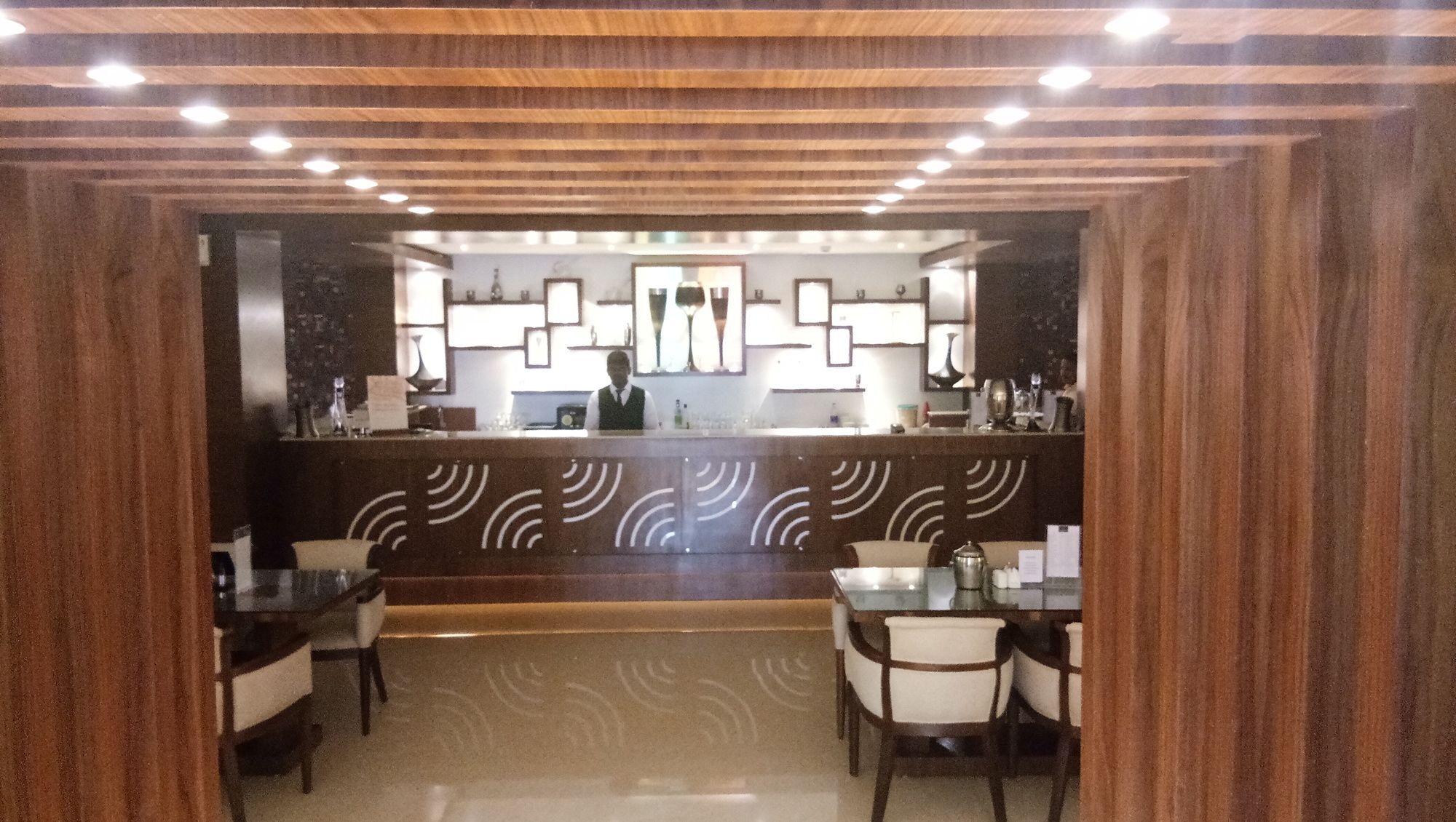Kazhakuttam Hotel Karthika Park מראה חיצוני תמונה