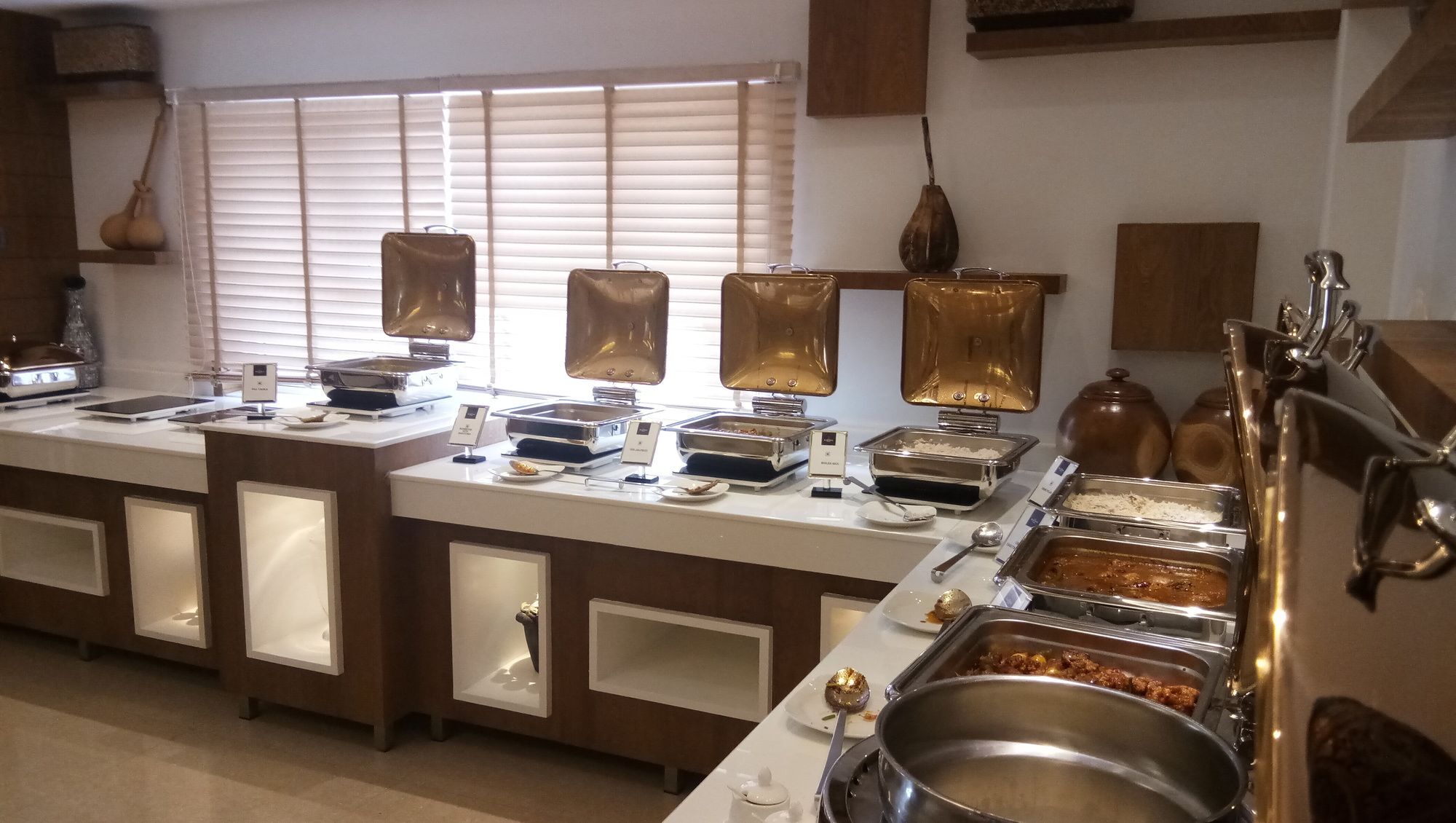 Kazhakuttam Hotel Karthika Park מראה חיצוני תמונה
