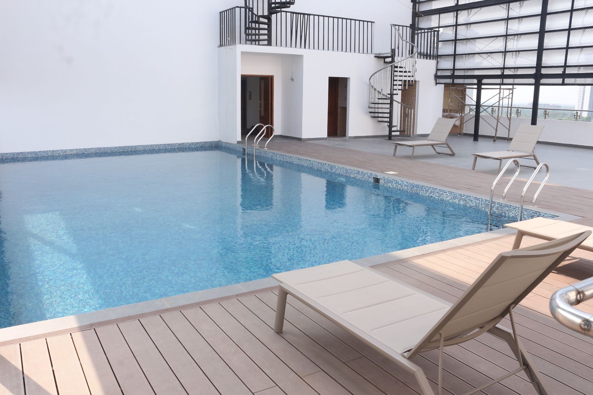 Kazhakuttam Hotel Karthika Park מראה חיצוני תמונה