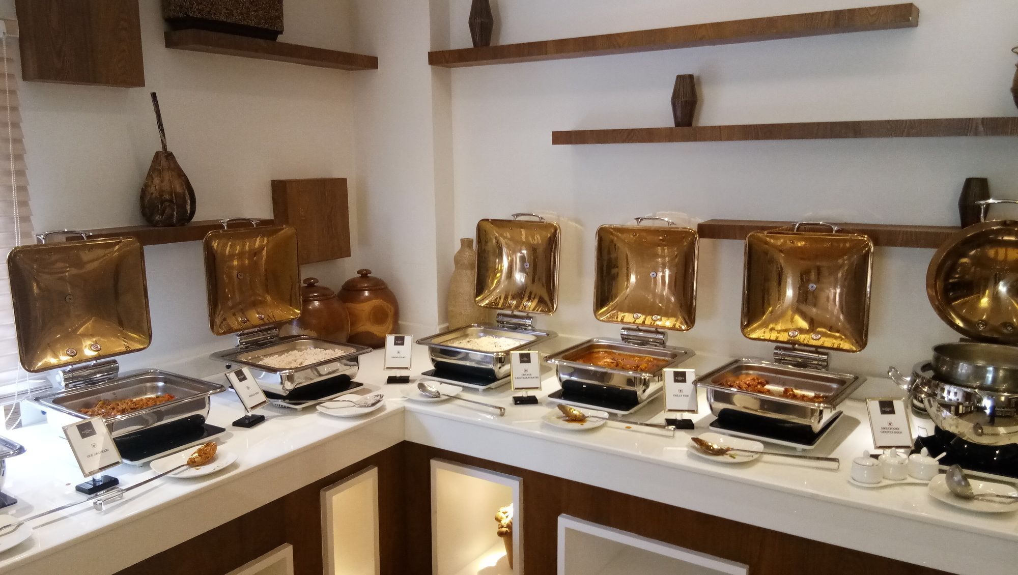 Kazhakuttam Hotel Karthika Park מראה חיצוני תמונה